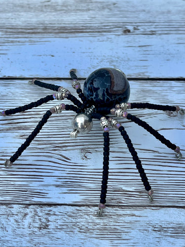 Black agate Spider